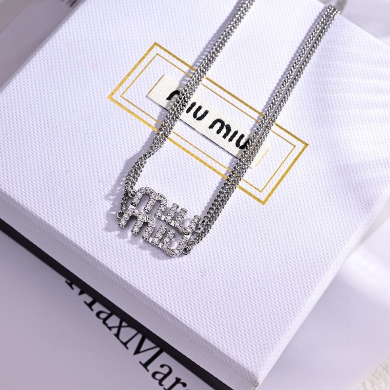 MIU MIU
